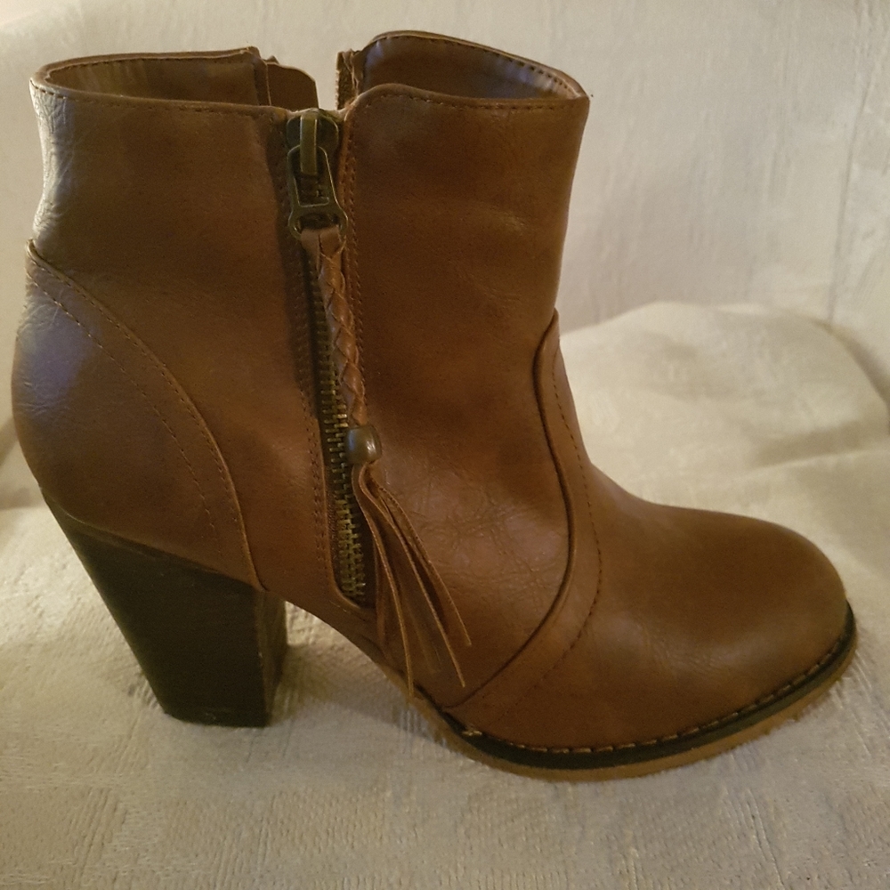 Dress Boot